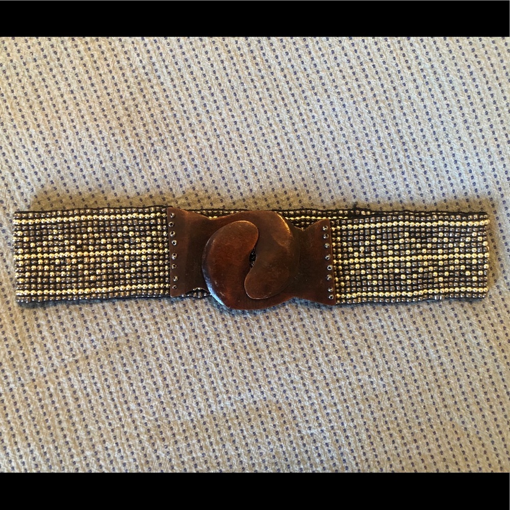 EUC Beaded Belt
